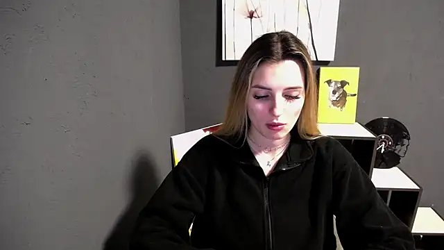 lady olivia  online show from 04/29/26, 01:04