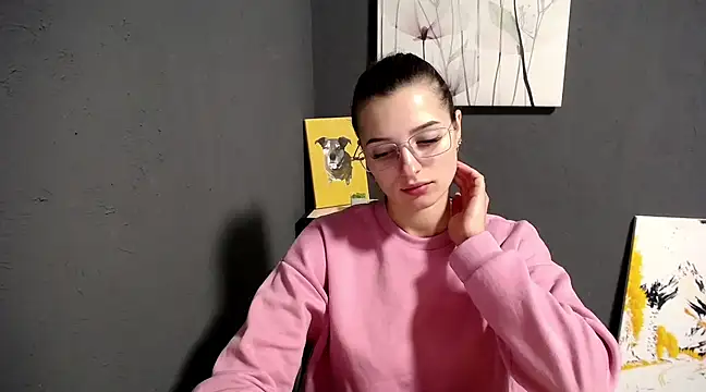 lady olivia  online show from 03/03/25, 02:06