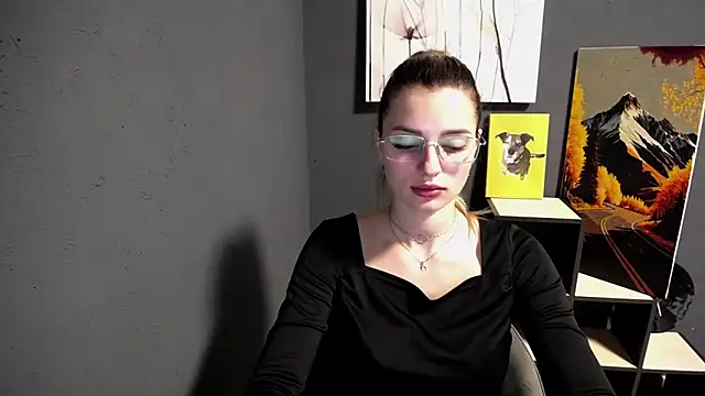 Snapshot of lady_olivia_ chatting on 06/07/26, 12:21 lady olivia online show from 06/07/26, 12:21