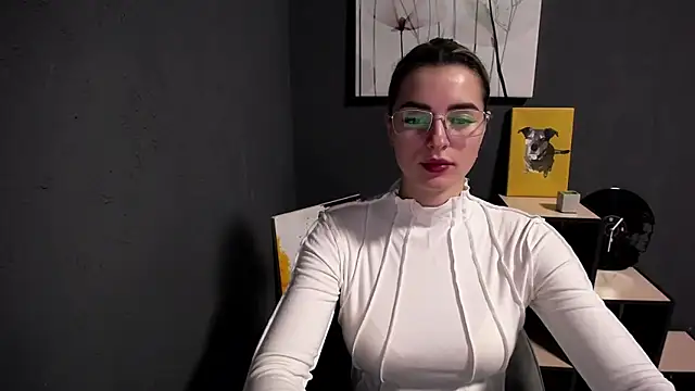 lady olivia  online show from 03/25/26, 01:21