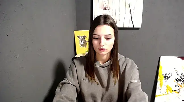 lady olivia  online show from 03/04/25, 02:32