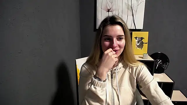 lady olivia  online show from 03/14/26, 01:50