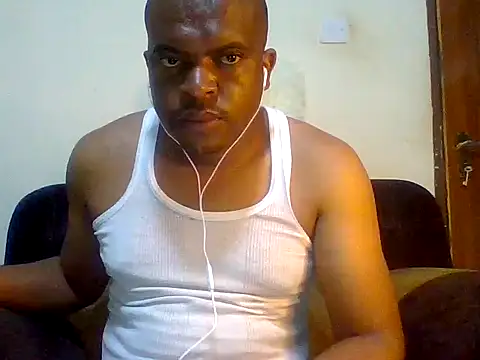 lui cuuty online show from 10/05/25, 12:23