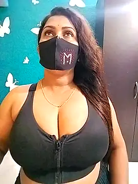 Snapshot of Riya_Sexy_Baby chatting on 09/17/25, 04:25 Riya Sexy Baby online show from 09/17/25, 04:25