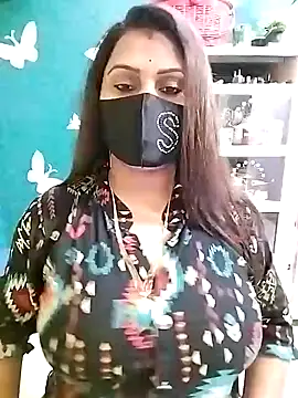 Snapshot of Riya_Sexy_Baby chatting on 02/04/25, 01:27 Riya Sexy Baby online show from 02/04/25, 01:27