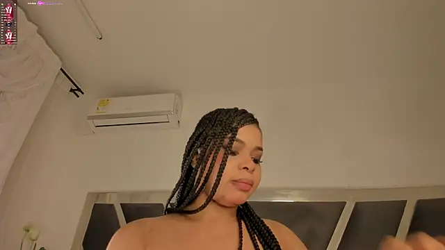 Snapshot of Samanntha_Rose chatting on 02/21/26, 07:27 Samanntha Rose online show from 02/21/26, 07:27