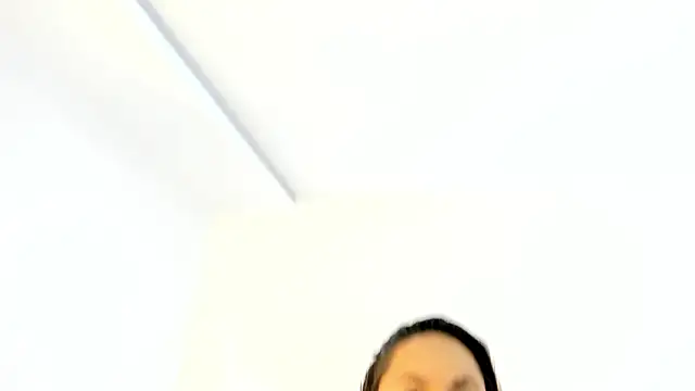 Alisson zambrano online show from 04/17/26, 08:11