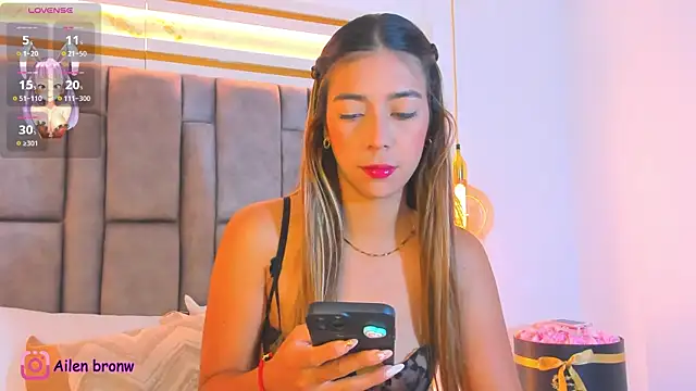 elianabrown online show from 11/11/25, 09:31