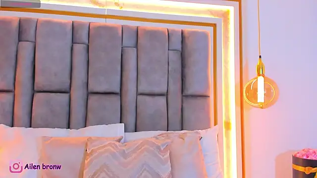 elianabrown online show from 11/22/25, 11:25