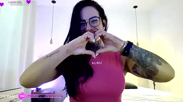 Snapshot of YasmimBrasil chatting on 11/29/25, 08:58 YasmimBrasil online show from 11/29/25, 08:58