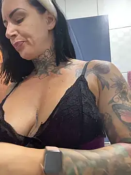 YasmimBrasil online show from 04/07/26, 05:20