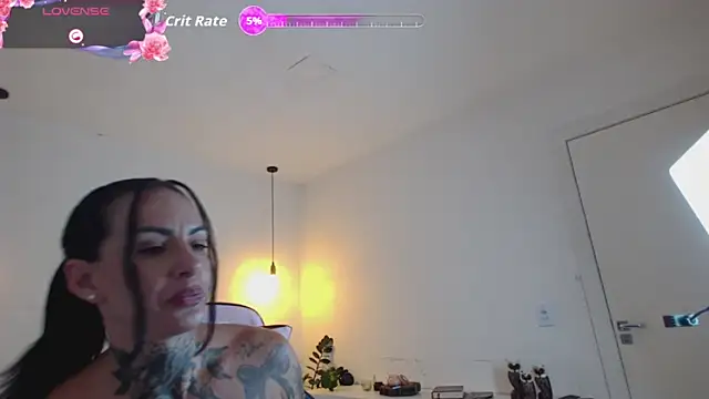 YasmimBrasil online show from 03/08/26, 07:55