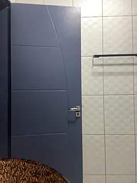 YasmimBrasil online show from 04/11/26, 05:59