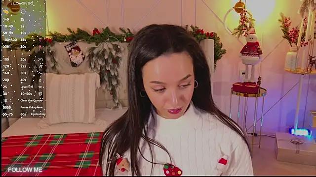 Lolly Neal online show from 12/23/25, 04:45