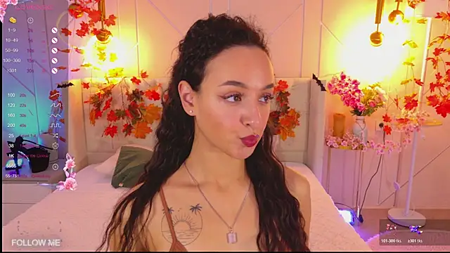 Lolly Neal online show from 11/23/25, 04:55