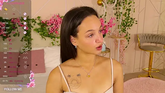 Lolly Neal online show from 09/10/25, 05:06