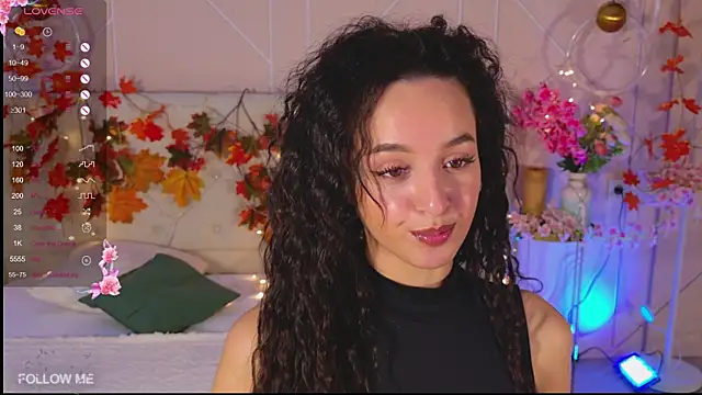 Lolly Neal online show from 11/24/25, 04:56