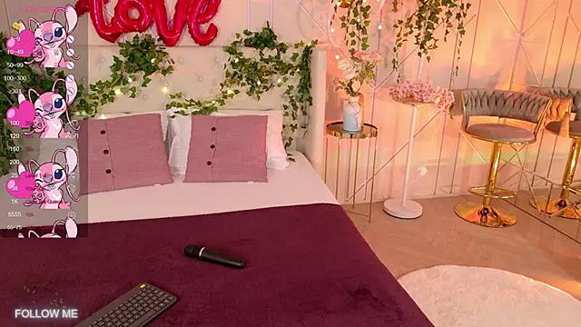 Lolly Neal online show from 03/06/25, 05:46