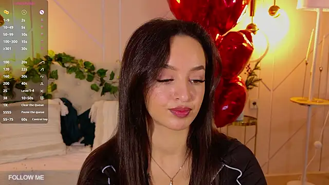 Lolly Neal online show from 02/18/26, 04:43