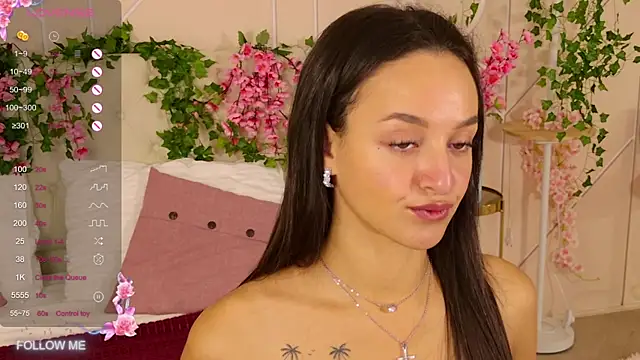 Lolly Neal online show from 09/17/25, 05:09