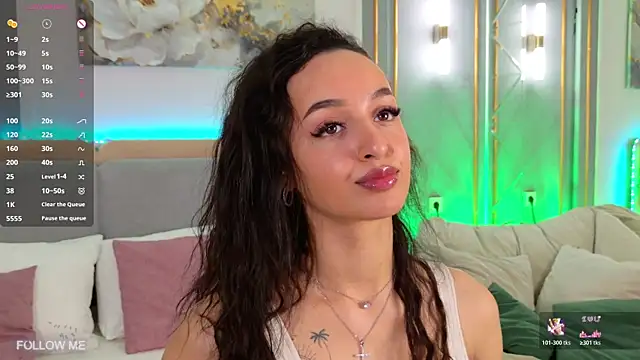 Lolly Neal online show from 04/09/26, 03:40