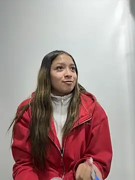 Victoria Adams14 online show from 11/16/25, 03:00