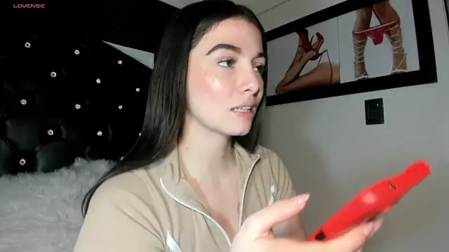 Snapshot of diana_queen_ chatting on 12/02/25, 09:49 diana queen online show from 12/02/25, 09:49