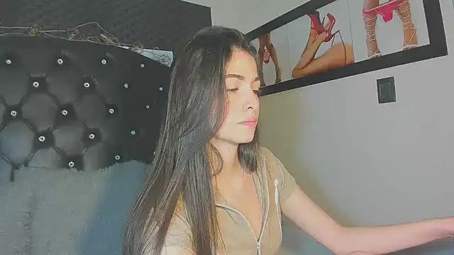 diana queen  online show from 03/26/26, 01:37