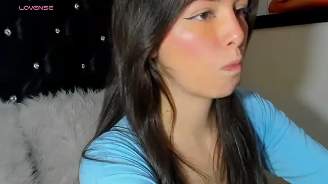 Snapshot of diana_queen_ chatting on 03/11/25, 09:48 diana queen online show from 03/11/25, 09:48