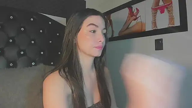 diana queen  online show from 04/12/26, 04:38