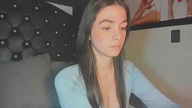 diana queen  online show from 04/22/26, 03:46