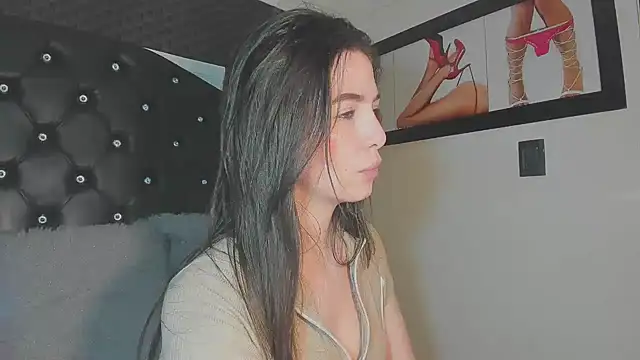 diana queen  online show from 04/07/26, 03:41