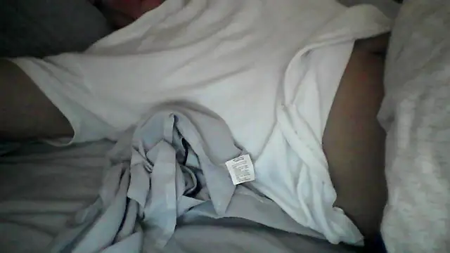 Snapshot of Estebitan_vm chatting on 09/19/25, 02:21 Estebitan vm online show from 09/19/25, 02:21