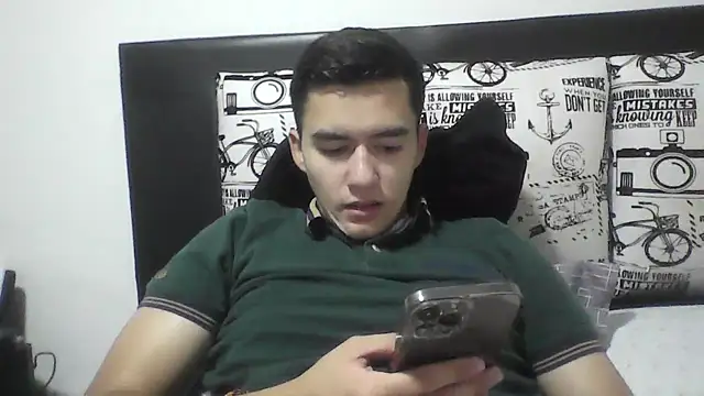 Estebitan vm online show from 02/18/26, 04:21