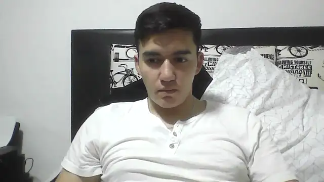 Estebitan vm online show from 02/15/26, 05:41