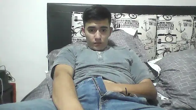 Estebitan vm online show from 04/18/26, 01:08