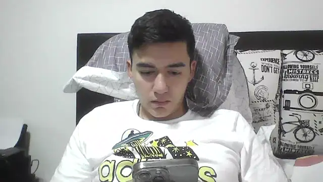 Estebitan vm online show from 02/15/26, 10:20