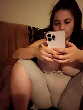 yzabell18 online show from 01/31/26, 09:13