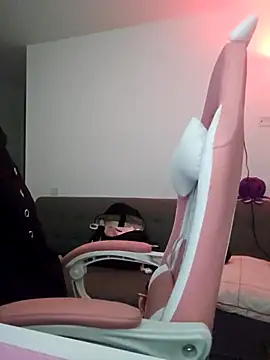 azumiichan online show from 03/31/26, 12:01