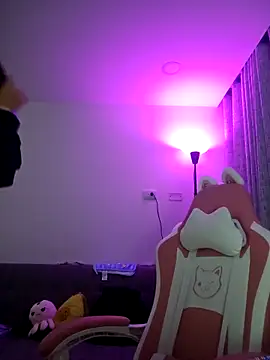 azumiichan online show from 11/15/25, 12:25