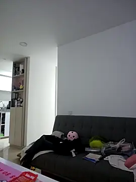 azumiichan online show from 10/30/25, 11:56