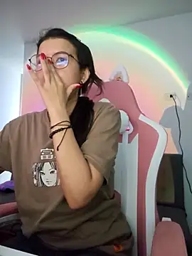 azumiichan online show from 10/19/25, 11:18