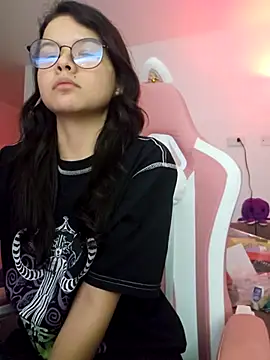 azumiichan online show from 02/05/26, 01:12