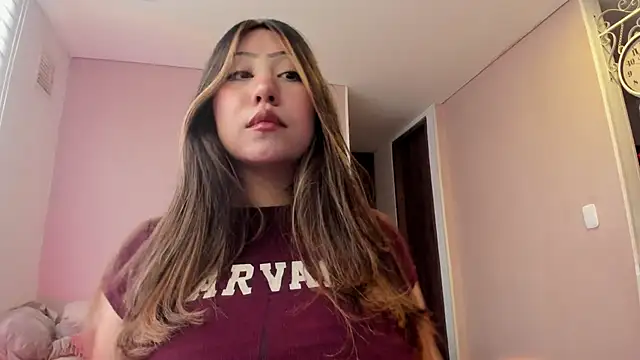 I am tori online show from 04/16/26, 10:01