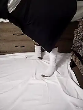 Lady Libra online show from 12/17/24, 05:36