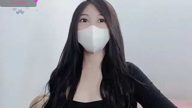 tanhxiu online show from 09/27/25, 10:32