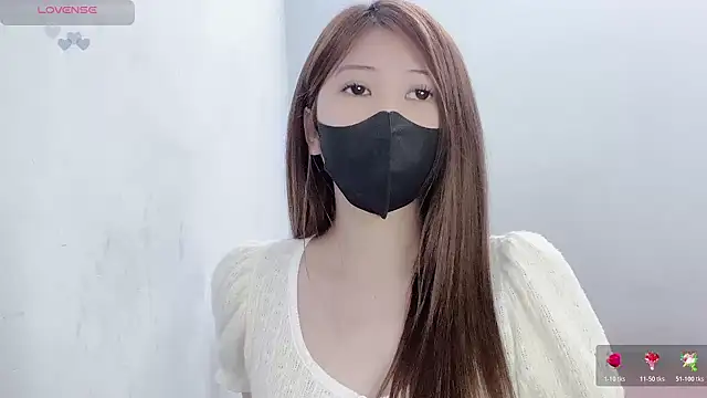 tanhxiu online show from 03/15/26, 12:12