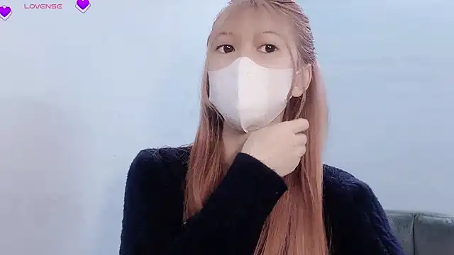 tanhxiu online show from 02/18/25, 08:14