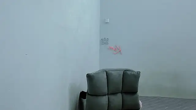 tanhxiu online show from 01/19/25, 01:44