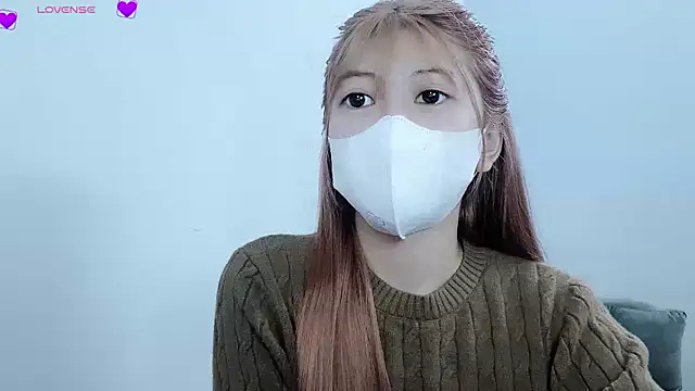 tanhxiu online show from 02/17/25, 02:28